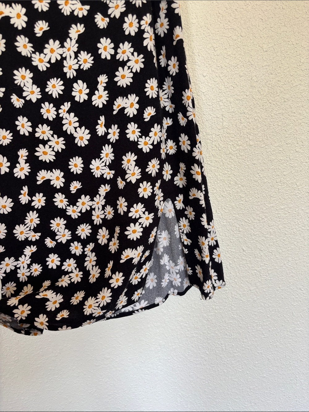 Reformation Marlowe Mini Dress - Picture 3 of 9